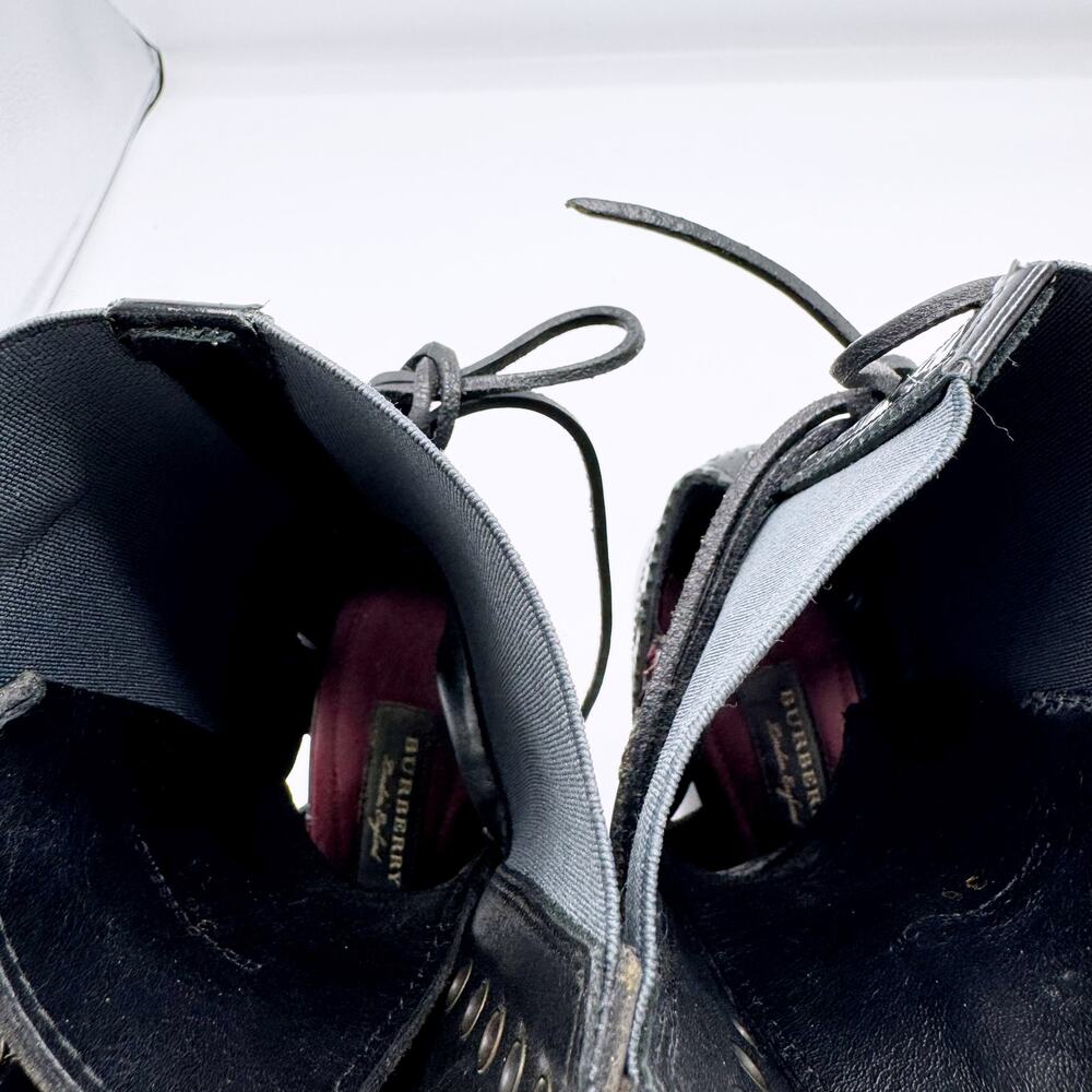 Burberry Military Westmarsh Cutout Ankle Boots in Burgundy (Size 36.5) - Picture 13 of 16